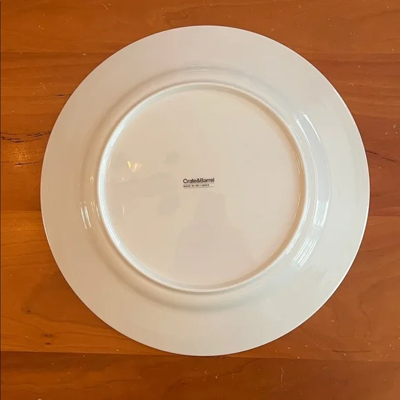 Crate & Barrel dinner plate made in Sri Lanka 12” - Picture 3 of 4